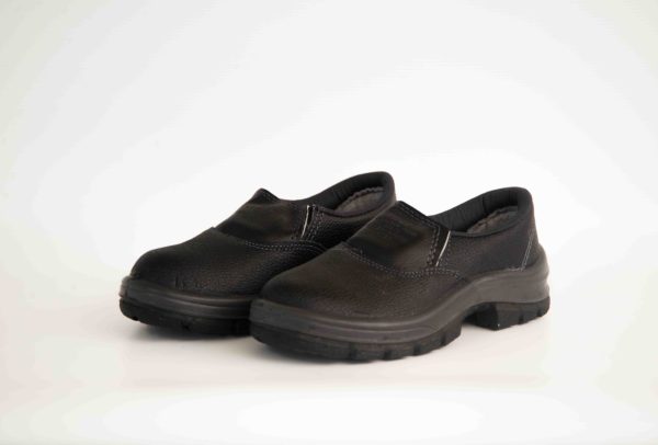 SAPATO DE SEGURANÇA EM RASPA BIDENSIDADE ELASTICO S/ BIQ - Nº 43 - CARTOM